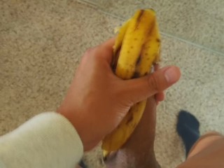 Ik Trok Mijn Lul AF Met Bananenschil Rionia