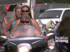 Video Biker Chicks Gets Naked At A Rally