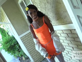 Cute Ebony_spinner meets guy online_for rough anal