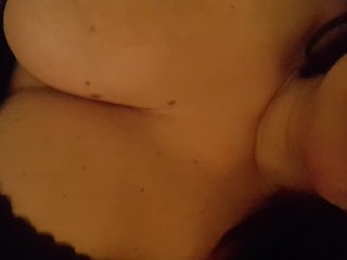 Brunette babe oily playtime with pink dildo - kissing, sucking, fucking it