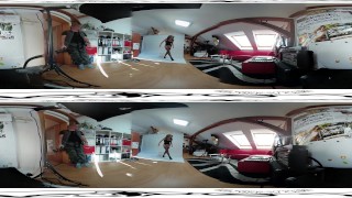 Teeny Sarah Kay servizio fotografico prima della masturbazione whitebox vr scena 3DVR360 UD