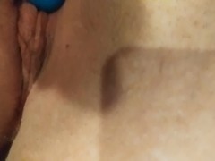 F2M cumming on command - Screenshot 7 of 16 - Teen