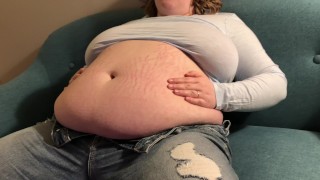 CHUBBY BBW EXPANDS BELLY WITH CAKE