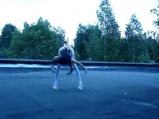 I snuck onto a roof to dance!