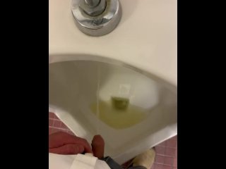 Pissing and jerking in public urinal