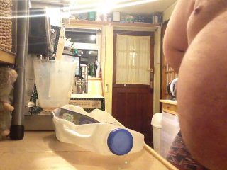 carton belly squish clip