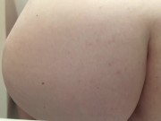 Preview 1 of Pawg Pissing