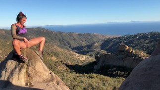 Фелисити Кошачье писание на природе