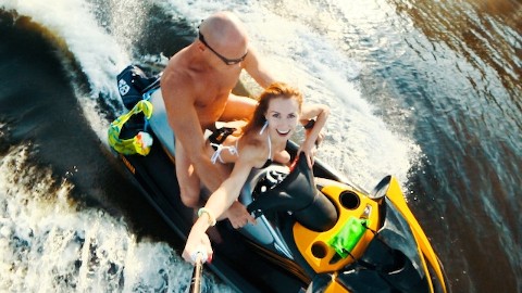 Balade publique cul à gorge sur le jet ski