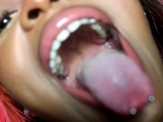 乌木嘴唇否认