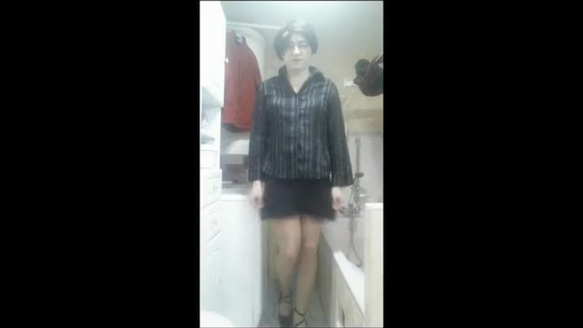 Patty Crosdresser More secretary action