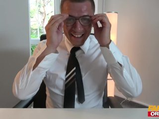 FAKEhub Originals Bloopers, outtakes, laughter & fun on set withhot babes