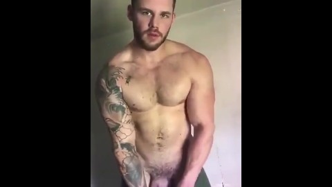 Matthew Camp nude flexing and jerking