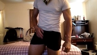 Армейский Парень Раздевается И Мастурбирует (Часть 3)