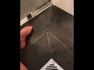 Pissing while fingering myself
