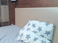 Beautiful Yamaguchi cam girl teenie teen plays with her pussy and cums