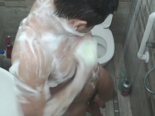 MUSCLE GUY IN A SHOWER GYM MY DAILY SPY ROUTINE LOAD:SHOWER, WANK,PISS