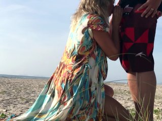 Real Amateur Public Standing_Sex Risky on the Beach !!! PeopleWalking Near