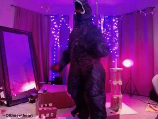 Summer Hart Is the Worst Cam Girl Ever- Sexy Godzilla StompShow