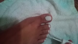 Painting my Toenails