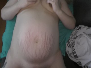 Meliss_vurig Pregnant 37 Weeks Cumshot on Belly Big Tits