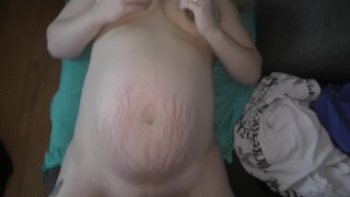 Meliss_vurig pregnant 37 weeks cumshot on belly big tits