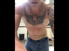 After Shower Shadowboxing - Screenshot 1 of 16 - Shadowboxing
