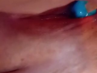 Slut plays with popsicle in her fat pink pussy