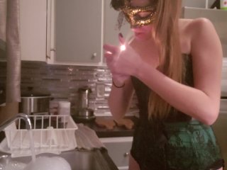 It's time for mommy to clean the house , Mylie doing dishes (smoke fetish)