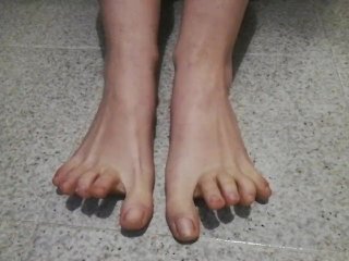 feet, kink, black nails, nails