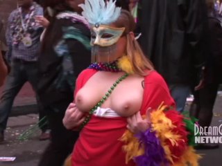 Daytime Tit Flashing At Mardi Gras