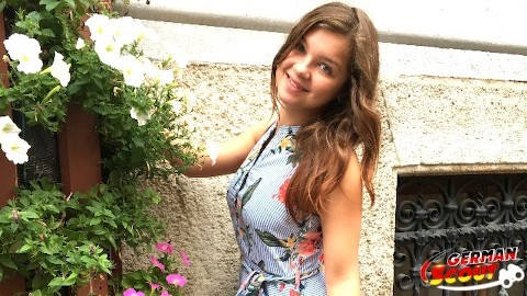 GERMAN SCOUT - 18 Jahre Renata ANAL gefickt bei Casting