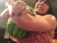 love watermelons (crush)