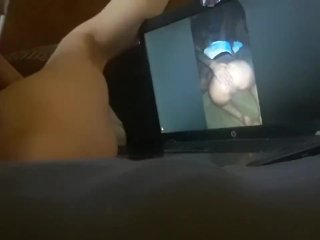 Love 2 watch porn 2 play with my pussy