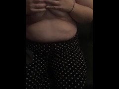 College Girl Exposes Big Tits - Screenshot 14 of 16 - Tits