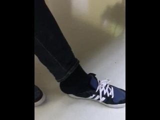 Shoeplay Video 014: Adidas Shoeplay At Work