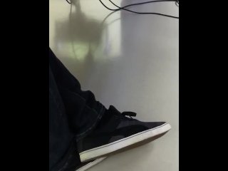 Shoeplay Video 018: Puma Shoeplay At Work
