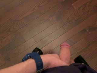 Pissing in my vacant apartment to teach asshole landlord 