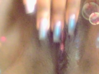Glitter box dripping