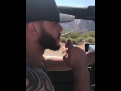 Hung & Bearded #JeepLife - Screenshot 4 of 16 - Kink