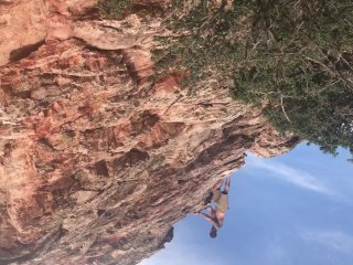 Ashley Pink SnakeGod & Cliff in the RedRocks With Cliffs Jeep