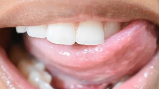 Erotischer Mund- Und Zungenfetisch