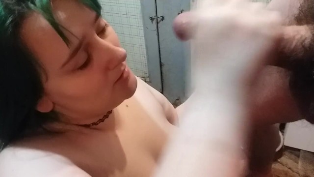 Минет и кончил
