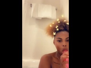 Come get in the Bath with me !!