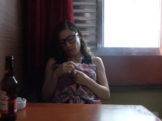 Comendo s Emme White depois de um dia difícil de trabalho  screenshot number 0