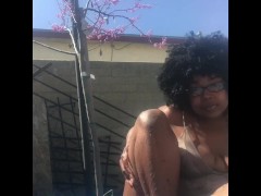 Outside bath - Screenshot 10 of 16 - Public Shower