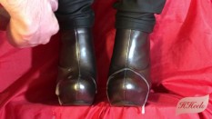 Cum on boots