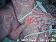 瘦骨嶙峋的纹身大发少年，舌头裂开，被肛门性交- Pornhub.com
