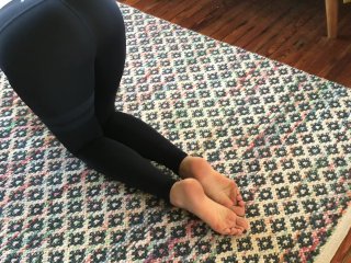 Perfect Teen_Feet Scrunching Doing Yoga