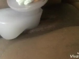 Маленькая игрушка